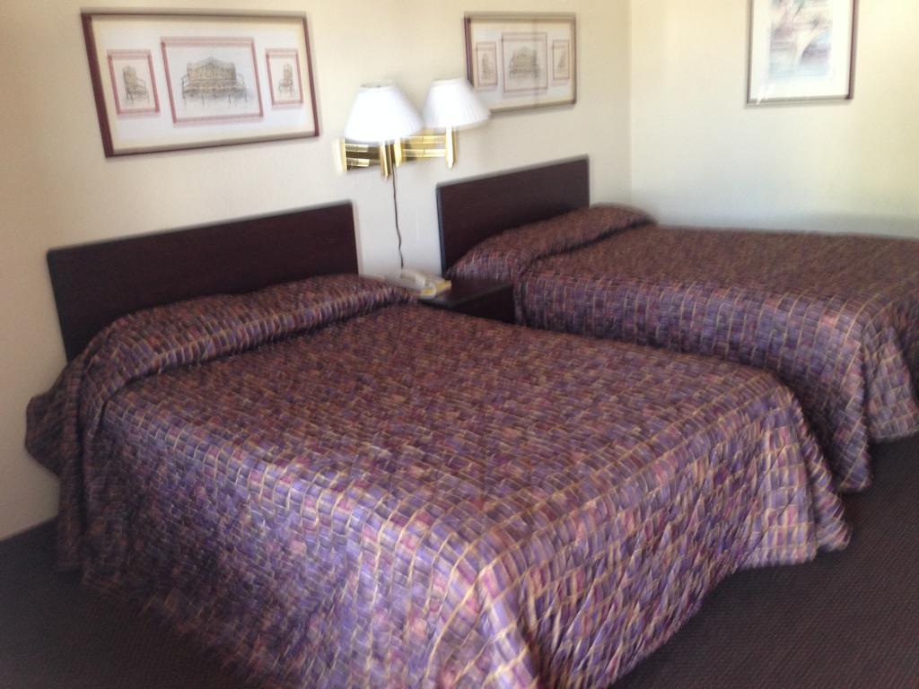 Scottish Inns Jonesboro Bilik gambar
