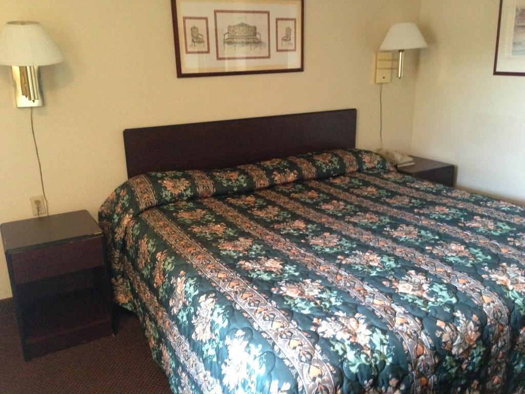 Scottish Inns Jonesboro Bilik gambar
